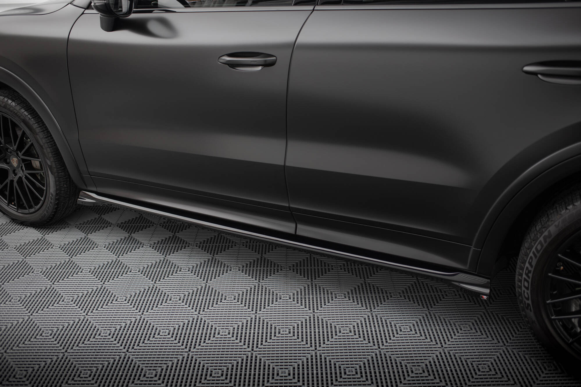 Tuningkit Porsche Cayenne Sport Design Mk3 2017 - 2023 | Sport Eksteriør Styling-sett Image 6