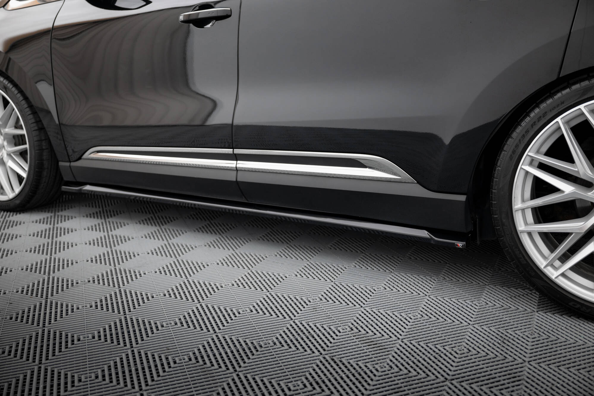 Tuningkit Renault Espace Mk5 Facelift  2020 - 2023 |  Sport Eksteriør Styling-sett Image 6