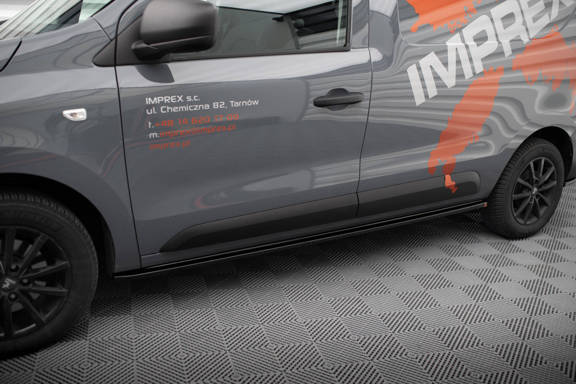 Tuningkit Renault Express Mk2 2020 -> | Sport Eksteriør Styling-sett – bilde 5