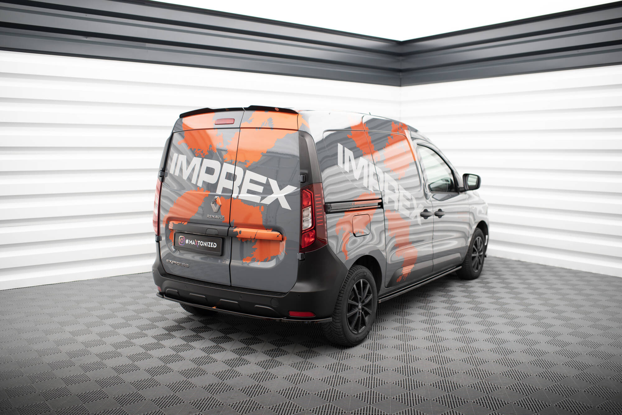Tuningkit Renault Express Mk2 2020 -> | Sport Eksteriør Styling-sett – bilde 7