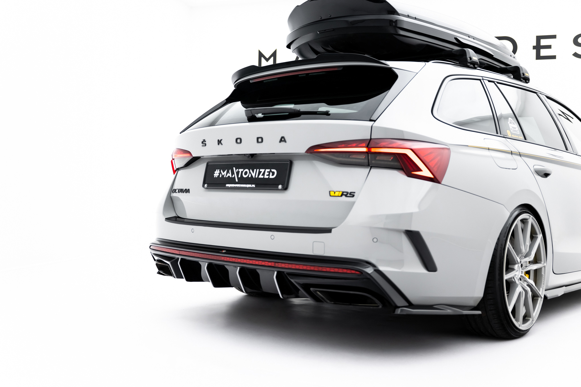 Tuningkit Skoda Octavia RS IV 2020 - 2024 | Sport Eksteriør Styling-sett V2 – bilde 25
