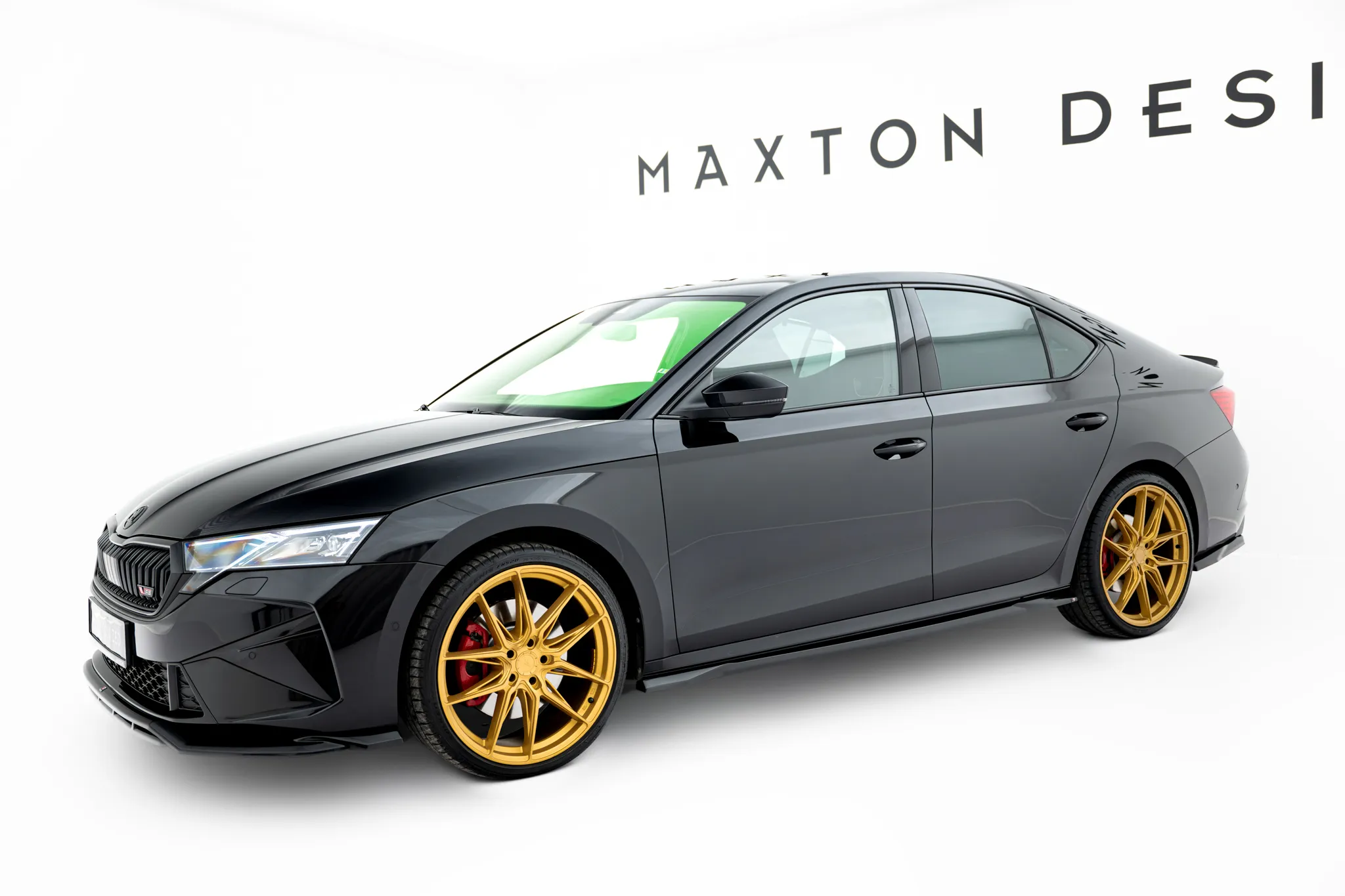 Tuningkit Skoda Octavia RS IV Facelift | Glossy Black Edition
