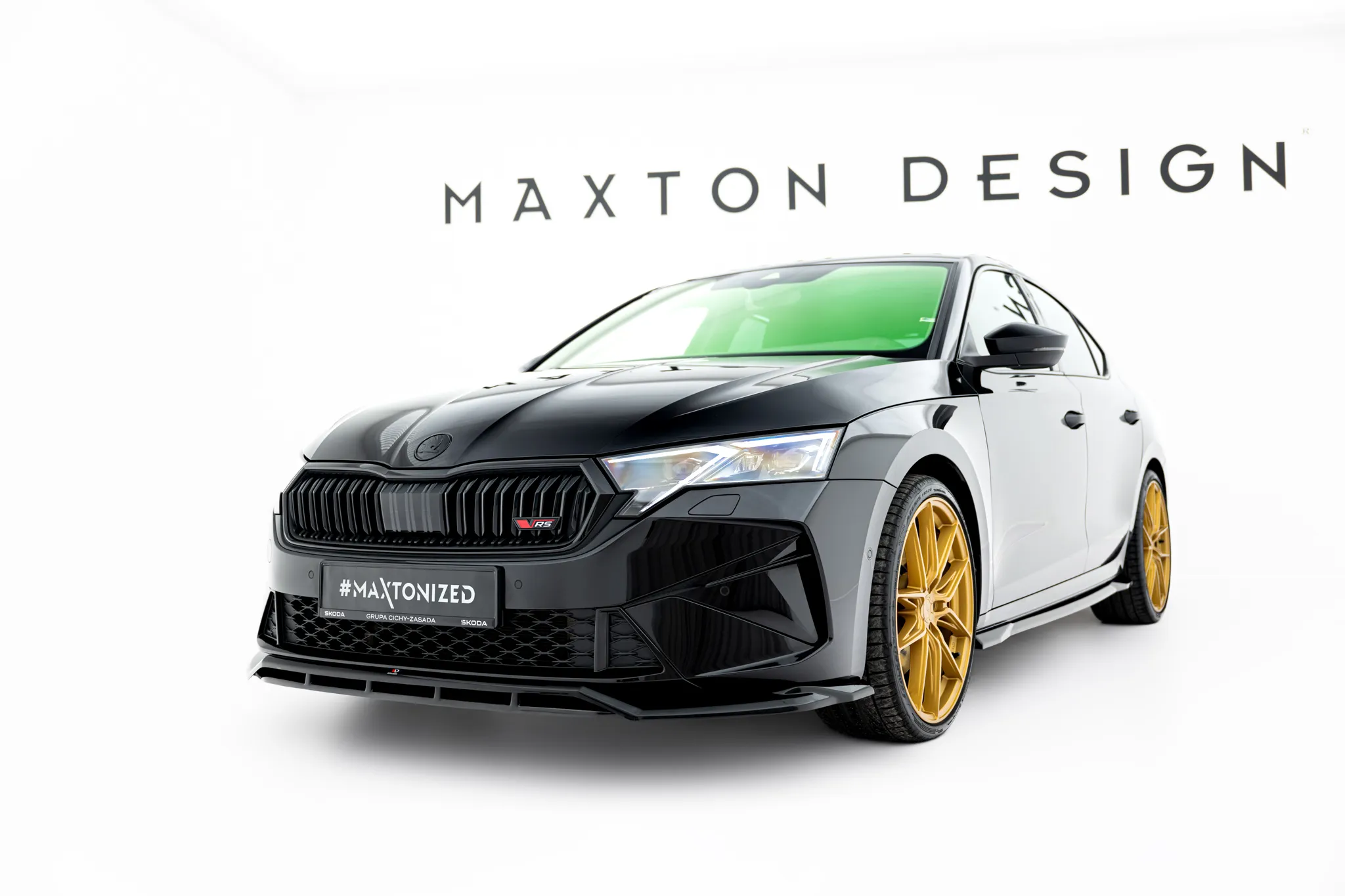 Tuningkit Skoda Octavia RS IV Facelift | Glossy Black Edition – bilde 3