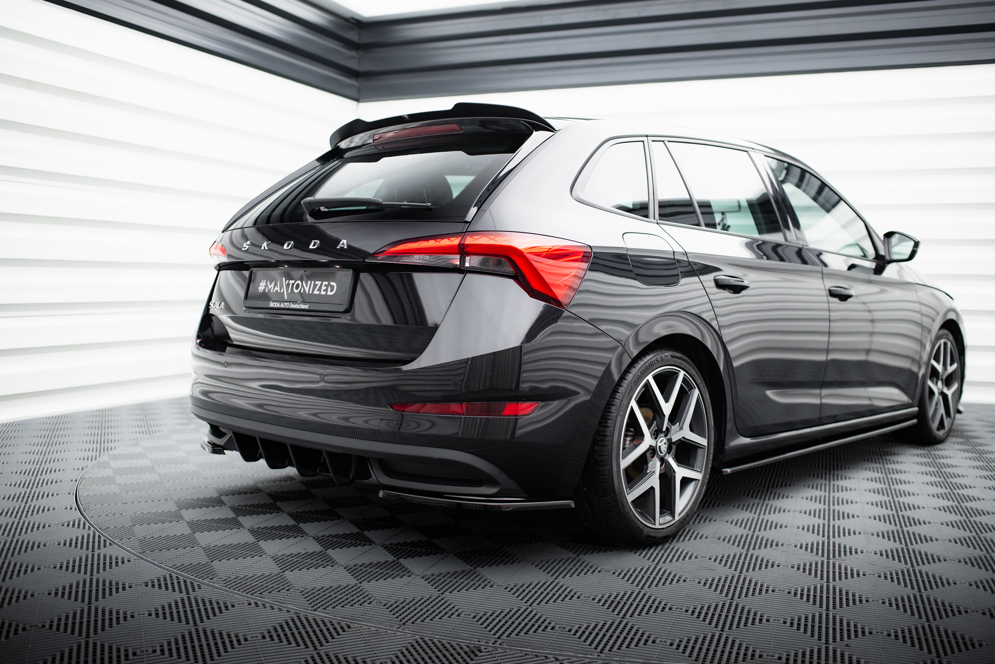 Tuningkit Skoda Scala I 2019 -> | Sport Eksteriør Styling-sett Image 12