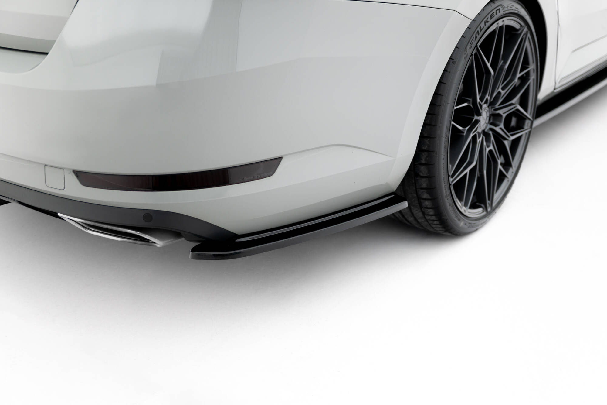 Tuningkit Skoda Superb Liftback Mk3 2015 - 2019 | Sport Eksteriør Styling-sett Image 11