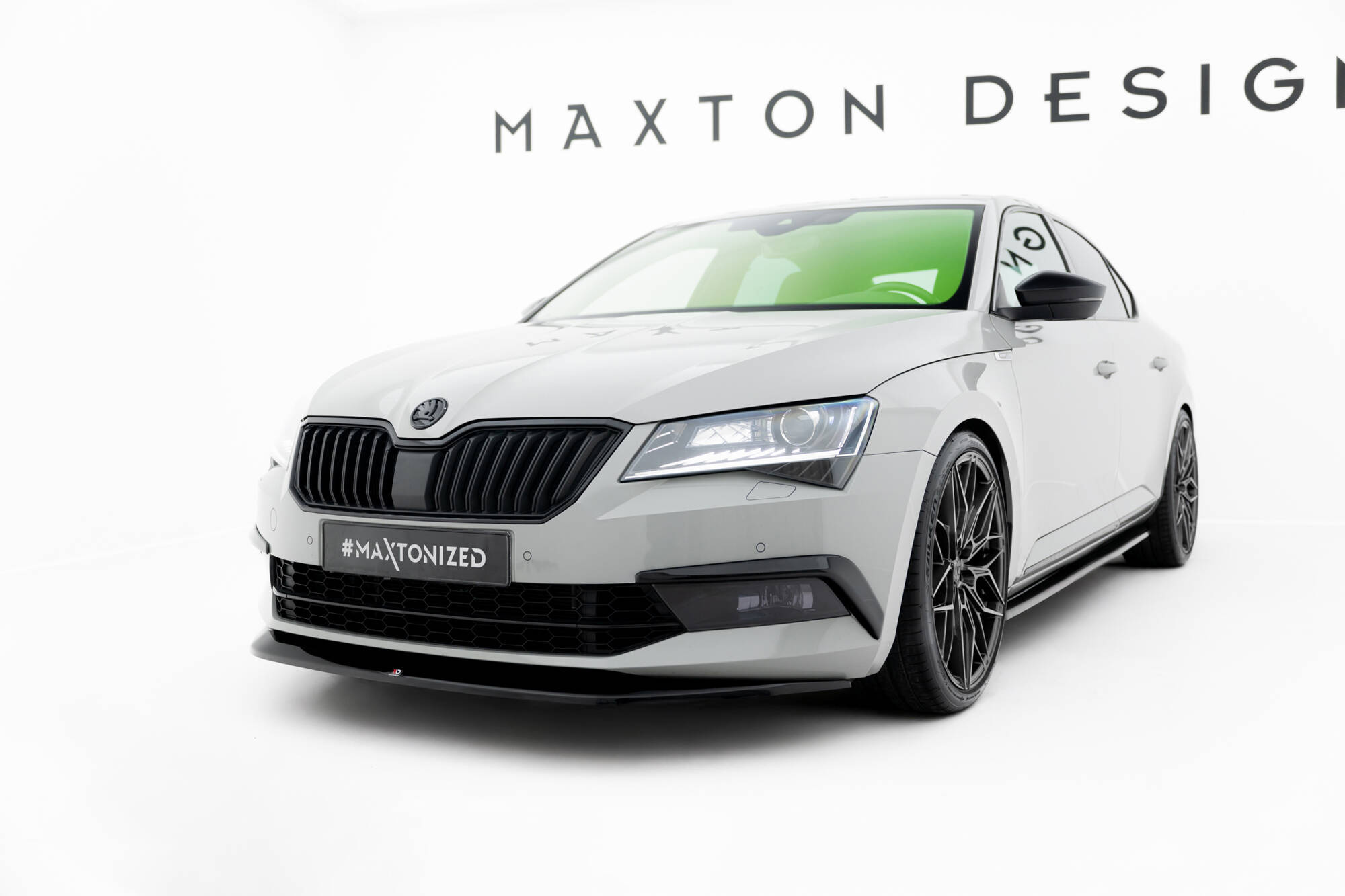 Tuningkit Skoda Superb Liftback Mk3 2015 - 2019 | Sport Eksteriør Styling-sett Image 3