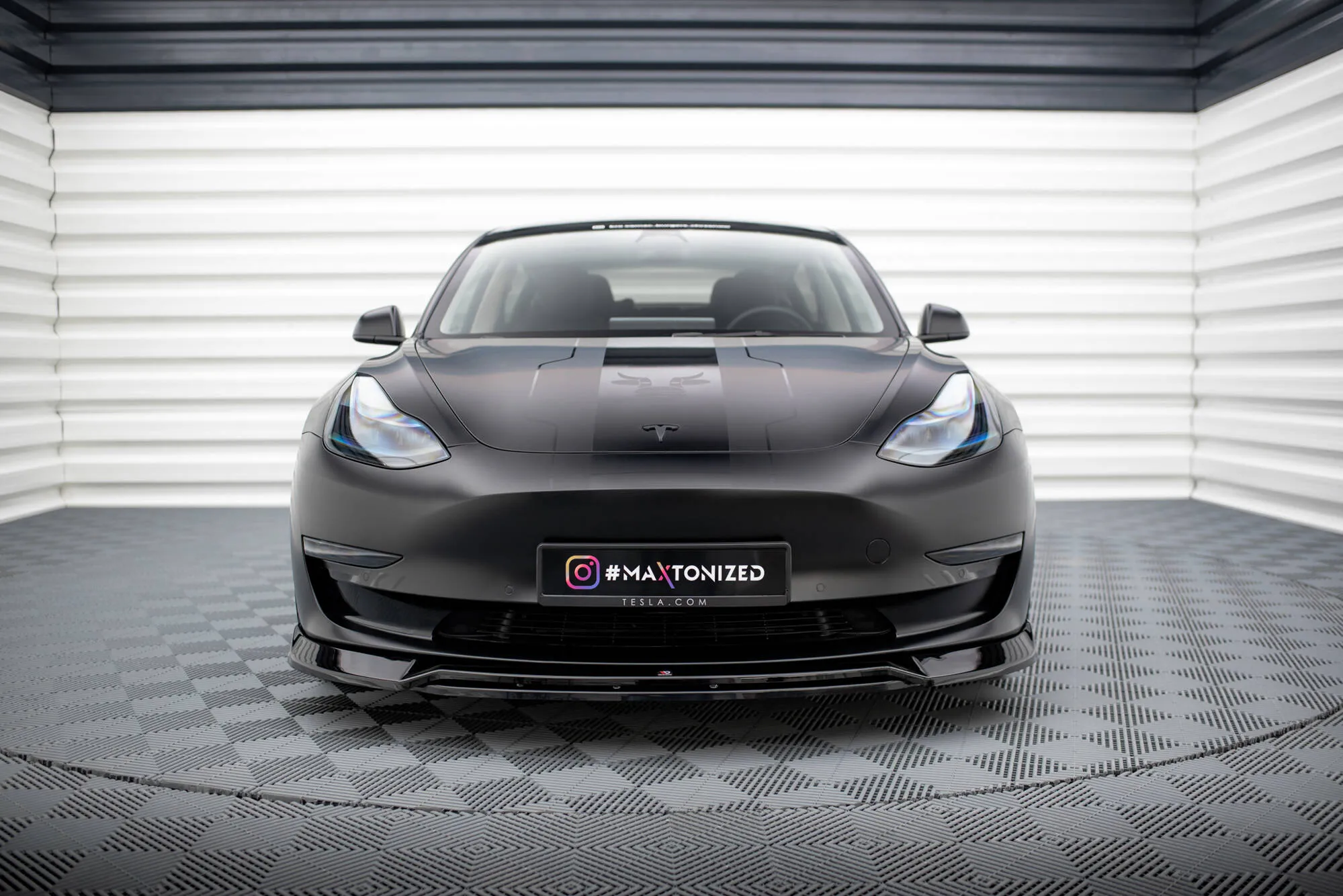 Tuningkit Tesla Model 3 2017 - 2023 | Sport Eksteriør Styling-sett Image 2