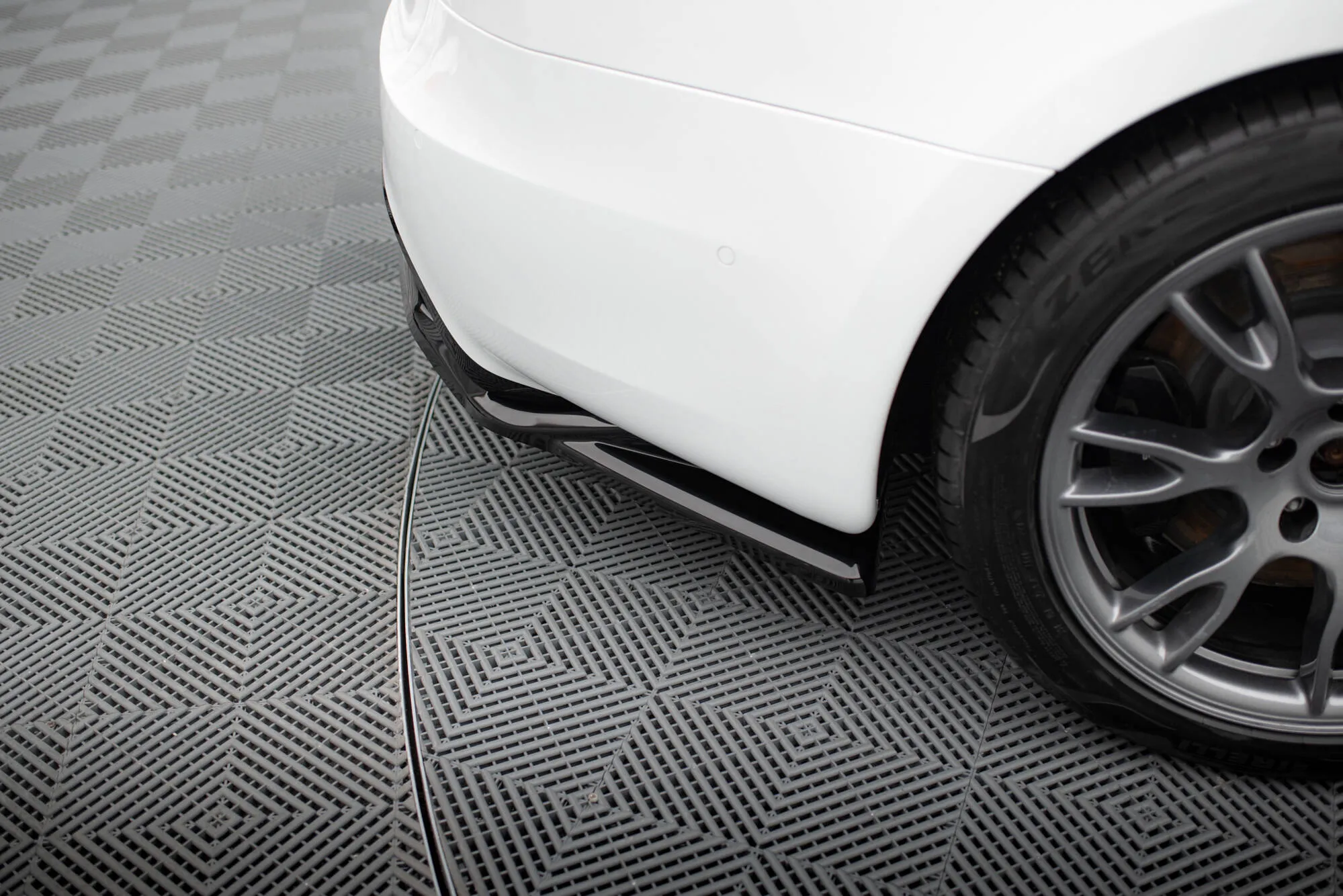 Tuningkit Tesla Model S Plaid 2021 -> | Sport Eksteriør Styling-sett Image 13