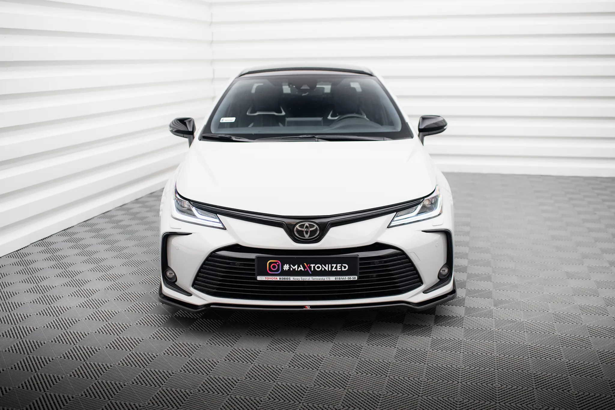 Tuningkit Toyota Corolla XII Sedan 2019 -> | Glossy Black Edition – bilde 3