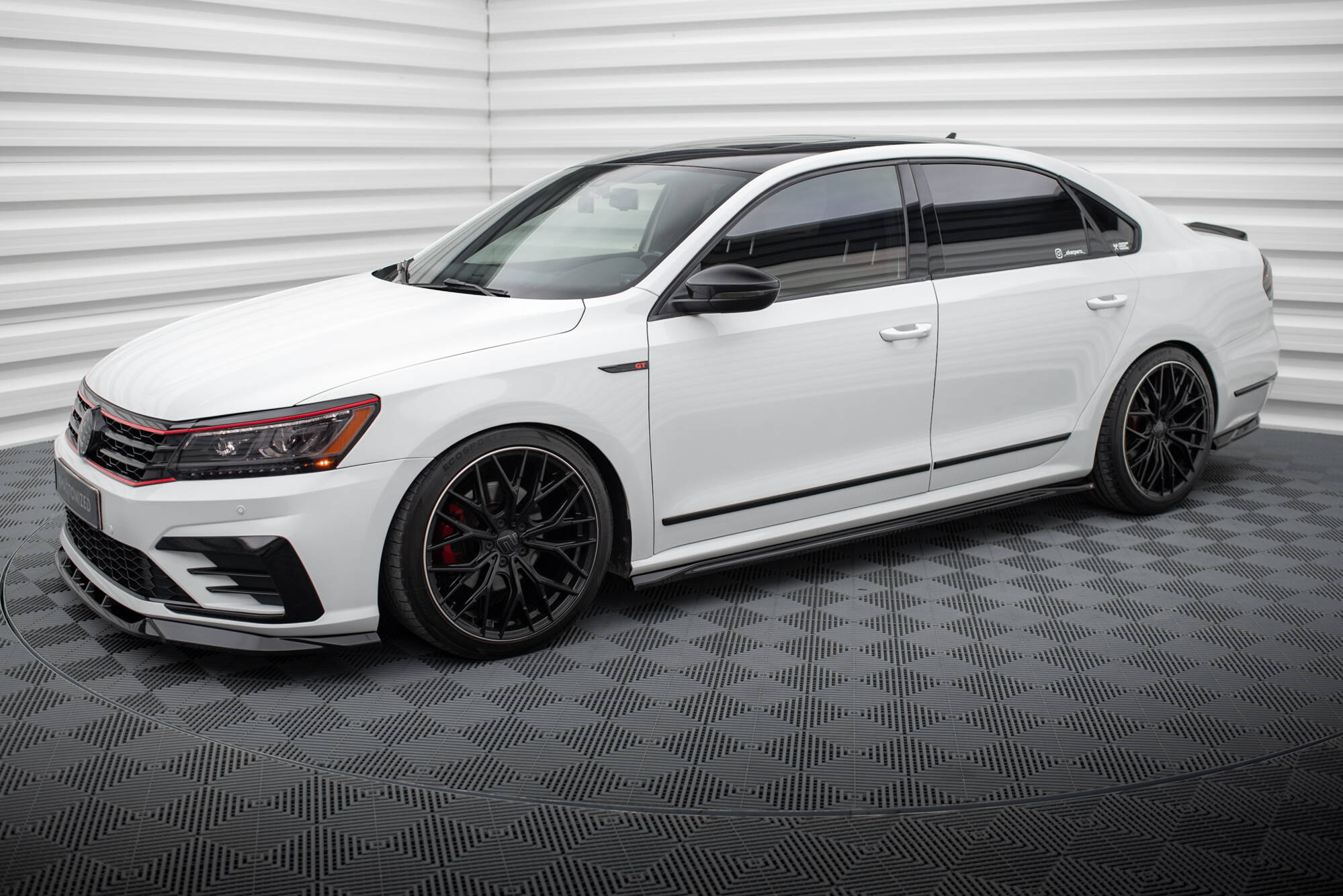 Tuningkit Volkswagen Passat GT (B8) Facelift USA 2018 - 2020 | Sport Eksteriør Styling-sett Image 1