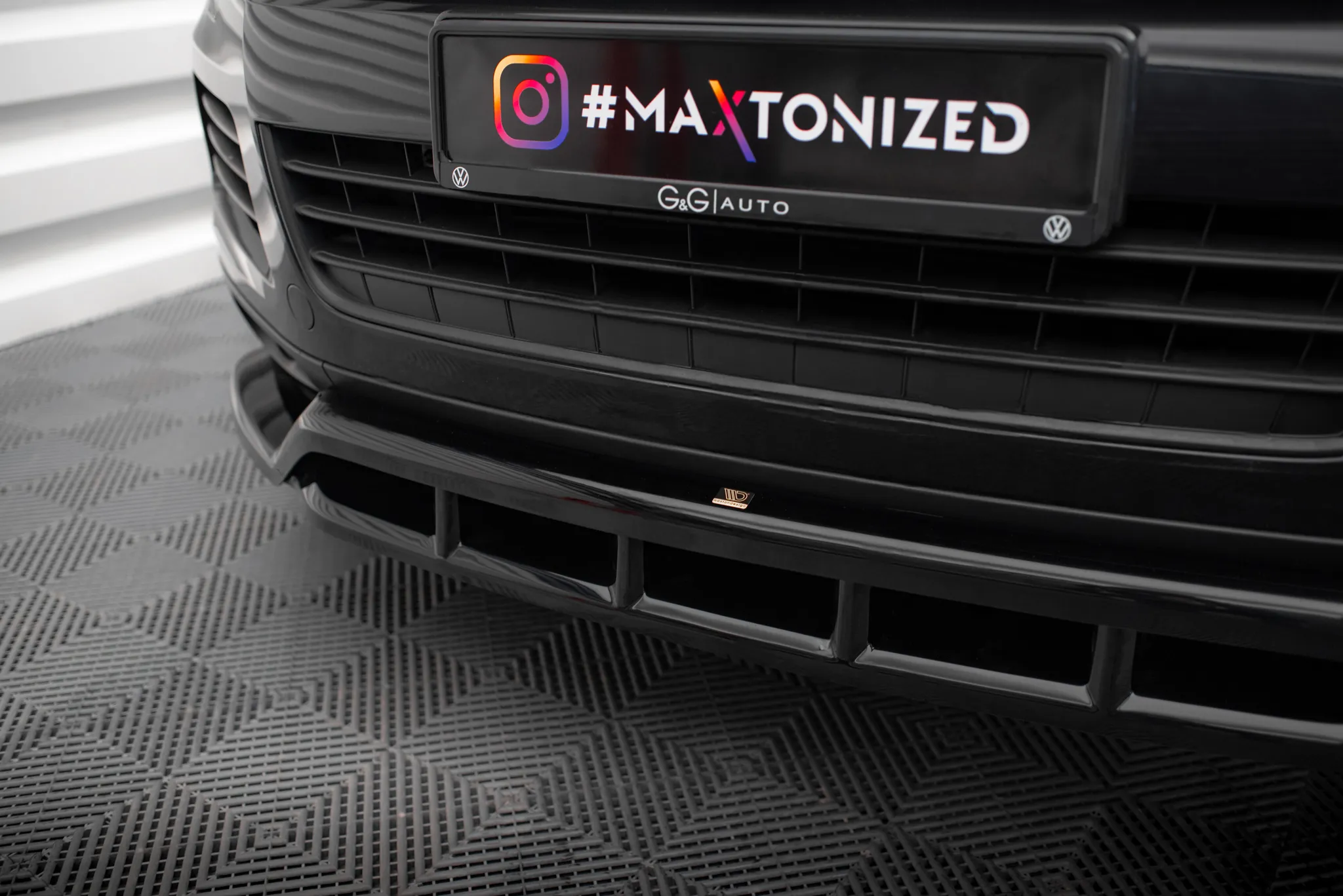 Tuningkit VW Touareg 7P 2010 - 2014 | Glossy Black Edition – bilde 8