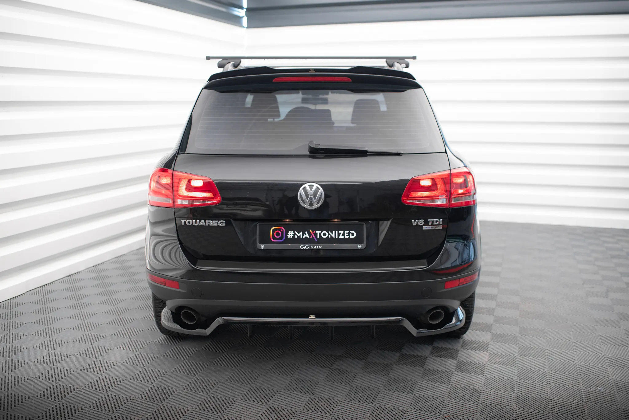 Tuningkit VW Touareg 7P 2010 - 2014 | Glossy Black Edition – bilde 9