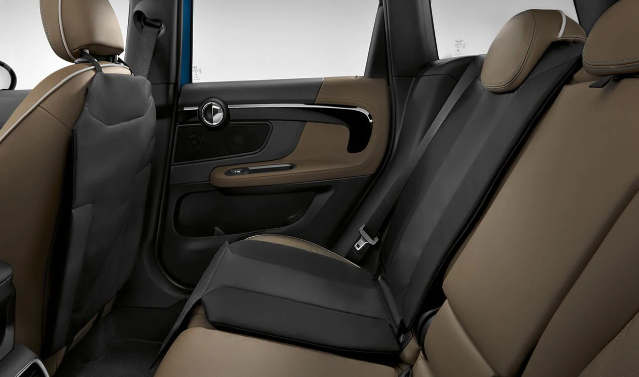 Underlag for barnesete Skoda │ Beskyttelsesmatte til baksete Packing Under Child Seat Image 2