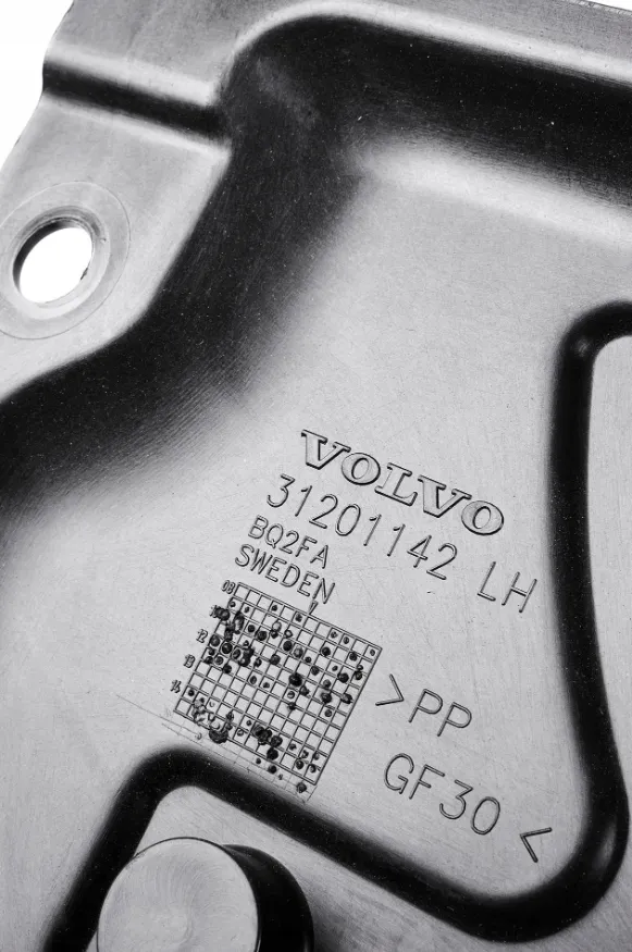 Understellsbeskyttelse venstre Volvo Genuine® XC60 XC70 2008-2017 (OE 31201142)