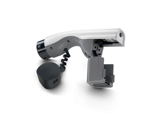 V2L-adapter – Kia │ Genuine® Vehicle-to-Load Image 1