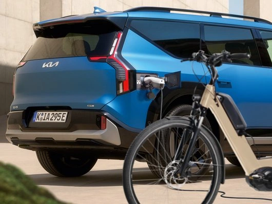 V2L-adapter – Kia │ Genuine® Vehicle-to-Load Image 4