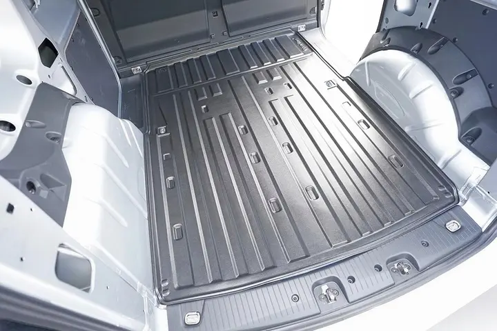 Vareromsmatte / Lasteromsmatte VW Caddy V 2020-> │ SWB (kort) - Vareromsinnlegg plast - Black – bilde 3