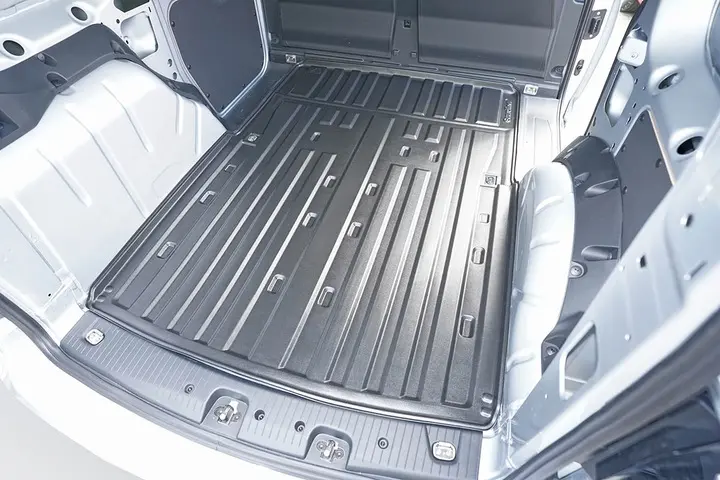 Vareromsmatte / Lasteromsmatte VW Caddy V 2020-> │ SWB (kort) - Vareromsinnlegg plast - Black – bilde 4