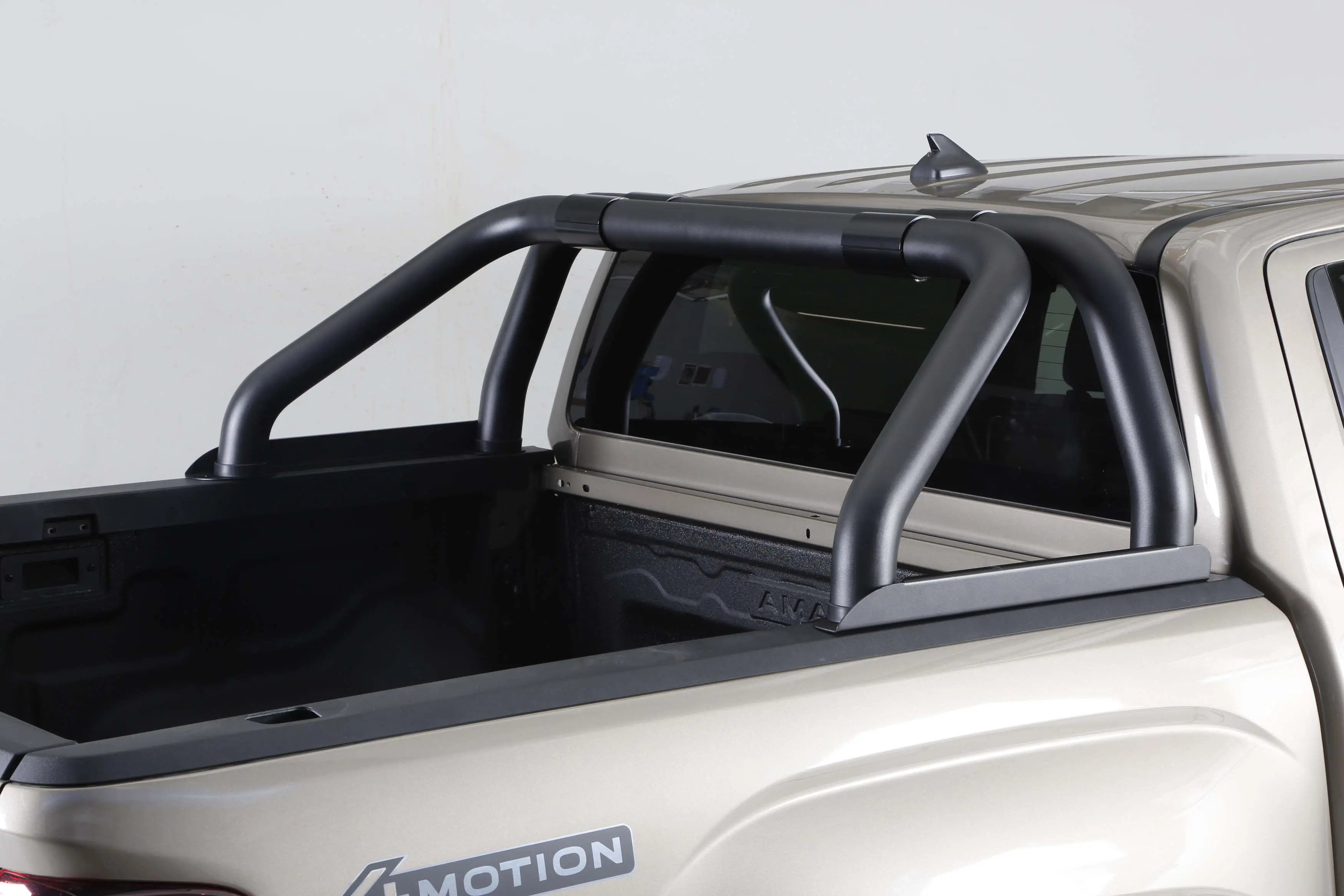 Veltebøyle VW Amarok II 2022 ->  │ D - Ø76 Double Cab Black Sport Edition
