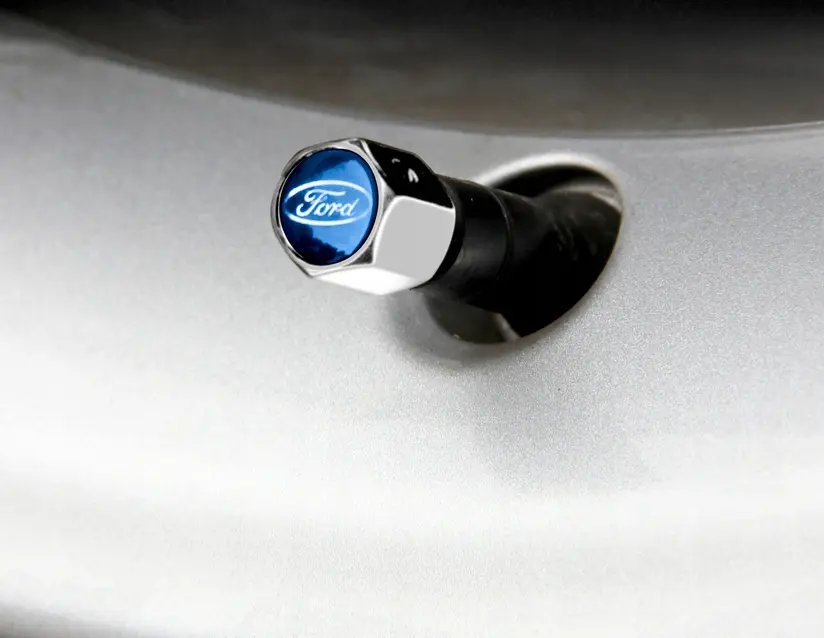 Ventilhetter OEM Ford Performance Edition - sett 4 stk.