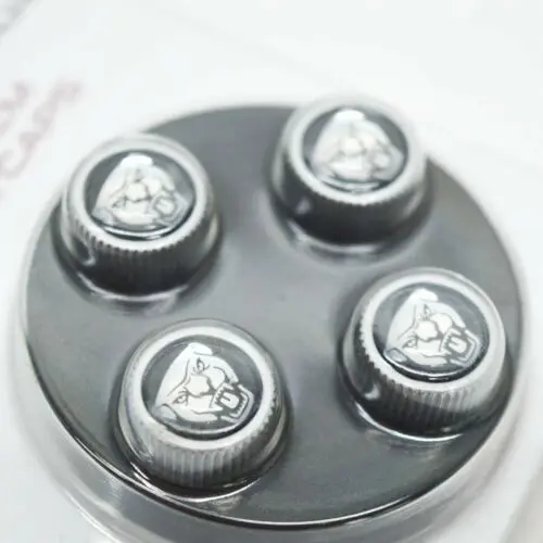 Ventilhetter OEM Jaguar Chrome Black Edition - sett 4 stk. Image 3