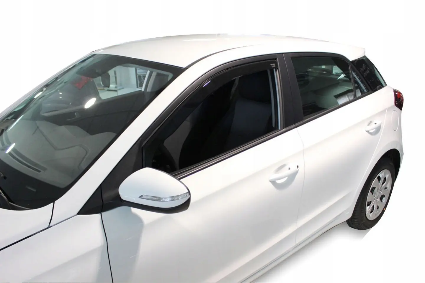 Vindavvisere Hyundai i20 II 2014 - 2020 │ sett 4 stk. – bilde 2