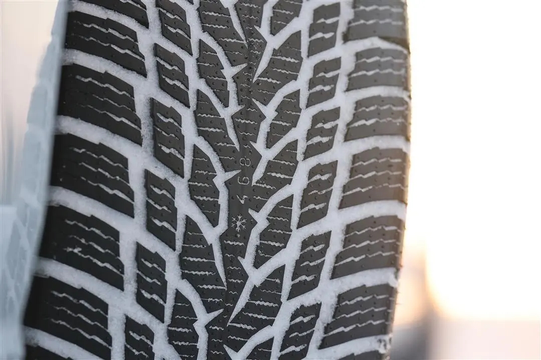Vinterdekk Nokian Snowproof 1 3PMSF 88Q XL │ 155/70 R19 – bilde 10