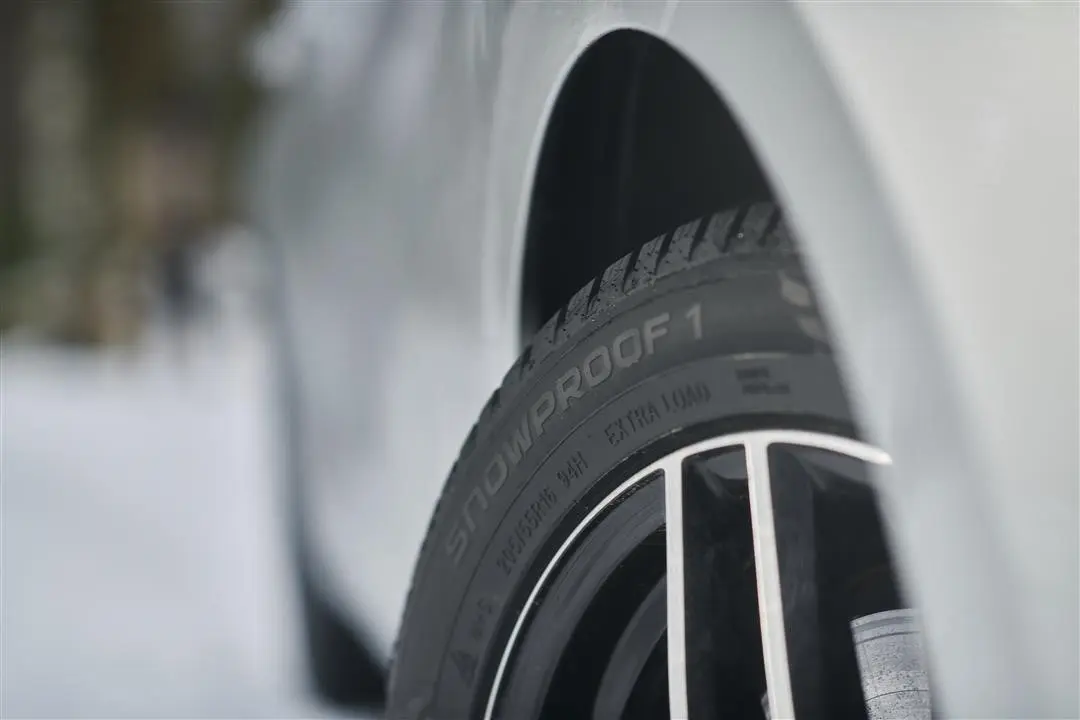 Vinterdekk Nokian Snowproof 1 3PMSF 91H │ 205/55 R16 Image 10